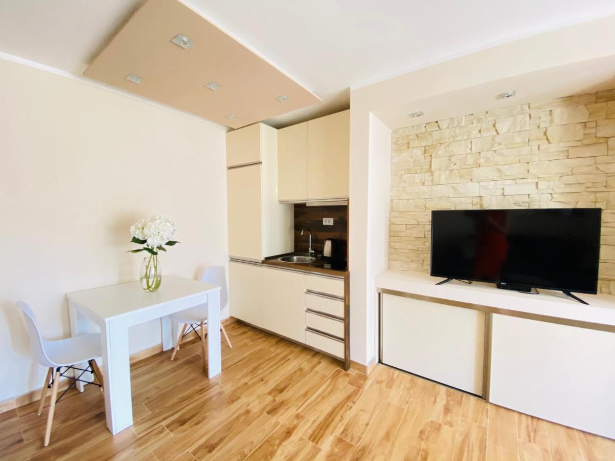 Villa Blanca Risan Buitenkant foto