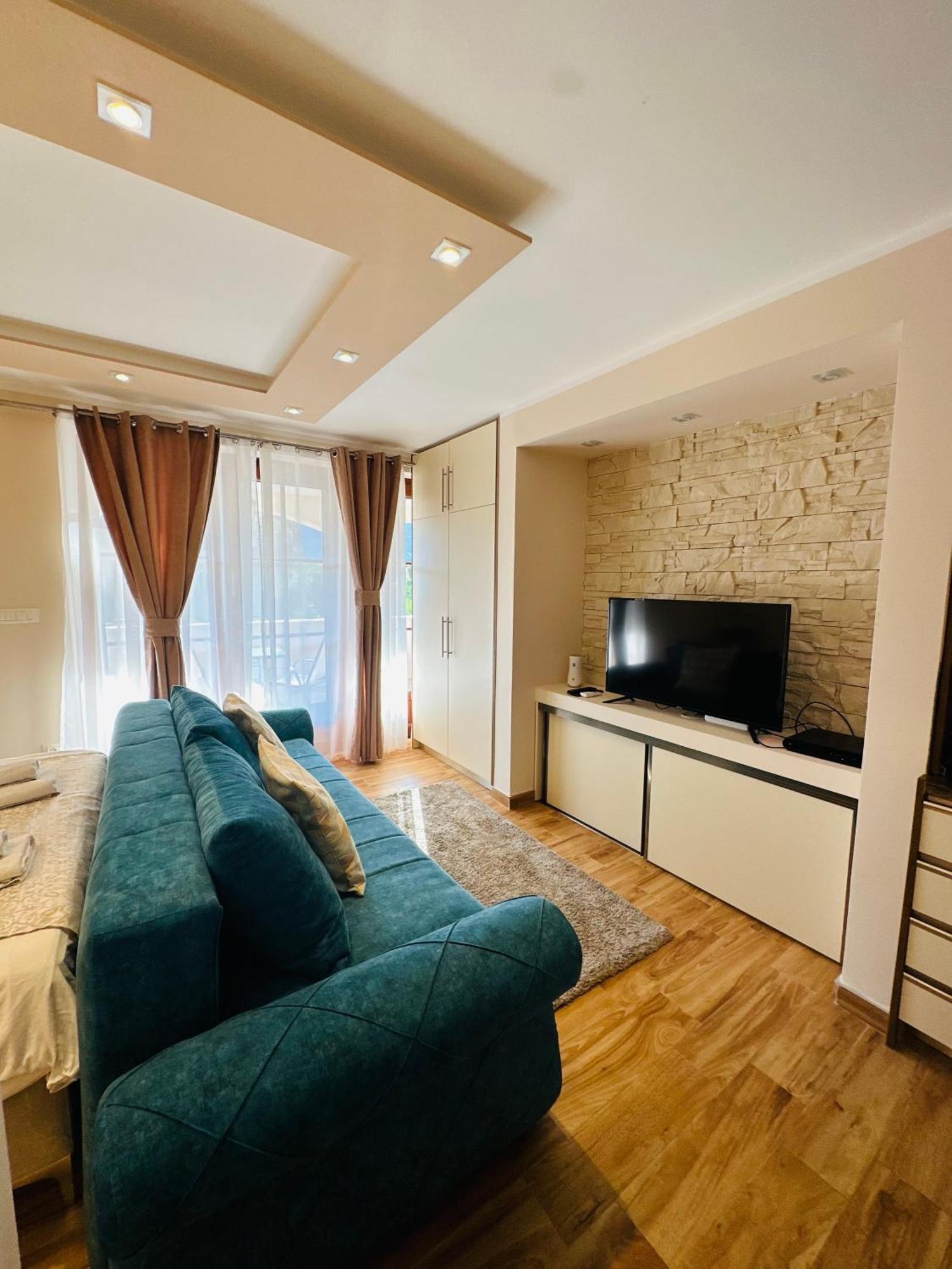 Villa Blanca Risan Buitenkant foto
